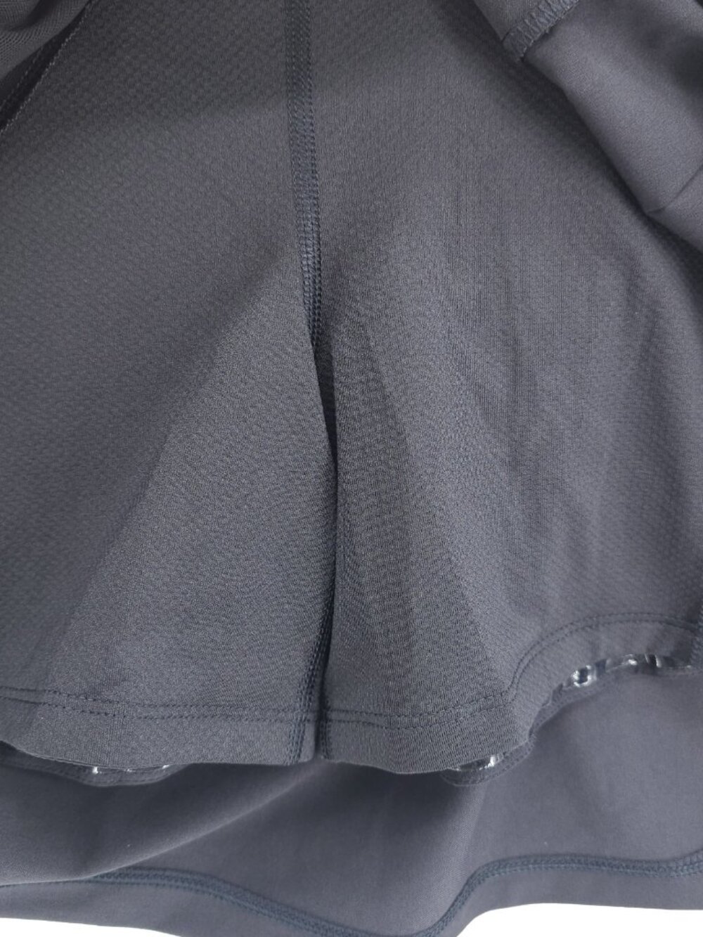 NWT ATHLETA Black Fairway Pleated Skort Size SMALL - Picture 3 of 8